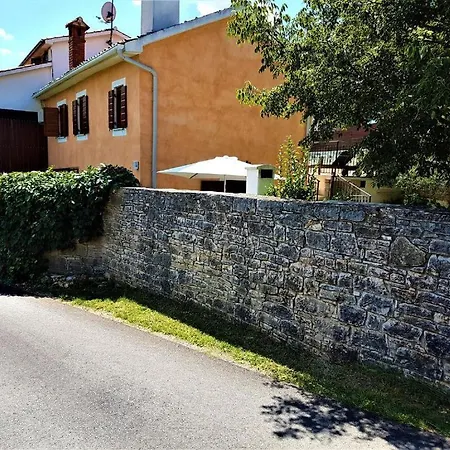 Haus Delma Brajkovici (Pazin)