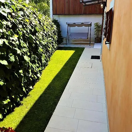Holiday home Haus Delma *