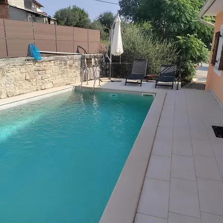 Haus Delma Brajkovici (Pazin)