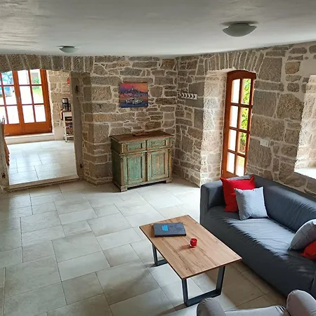 Haus Delma *
