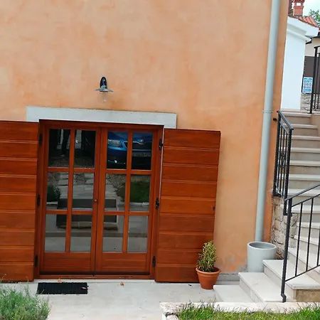 Nyaraló Haus Delma *